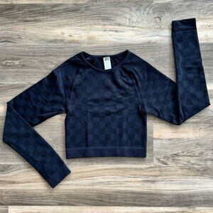JoyLab | Checkered Long Sleeve Cropped Top